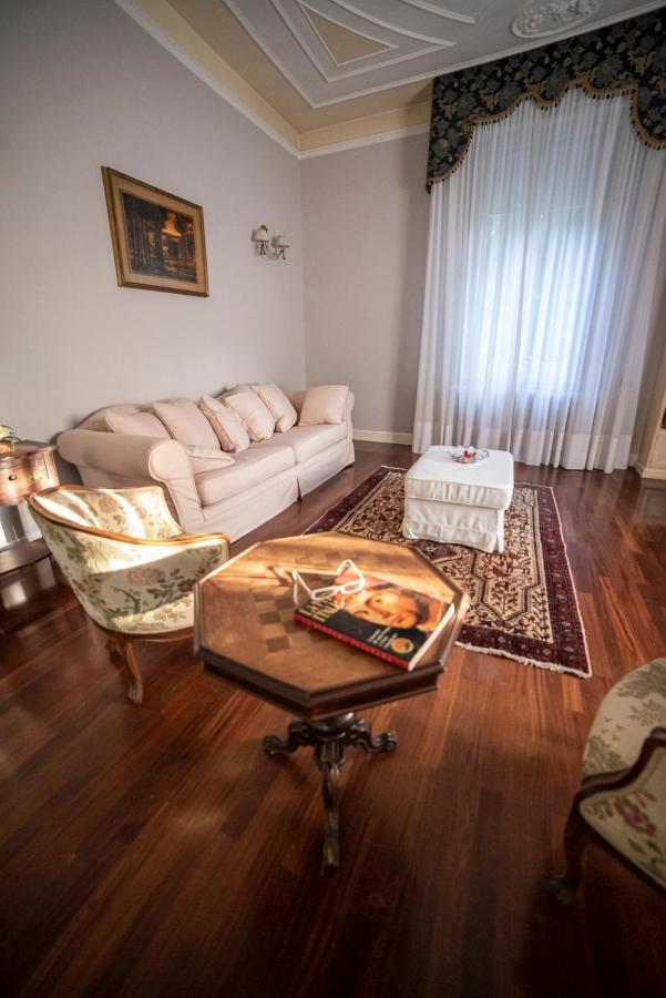 B&B Matteotti Luxury Home ヴィニョーラ エクステリア 写真