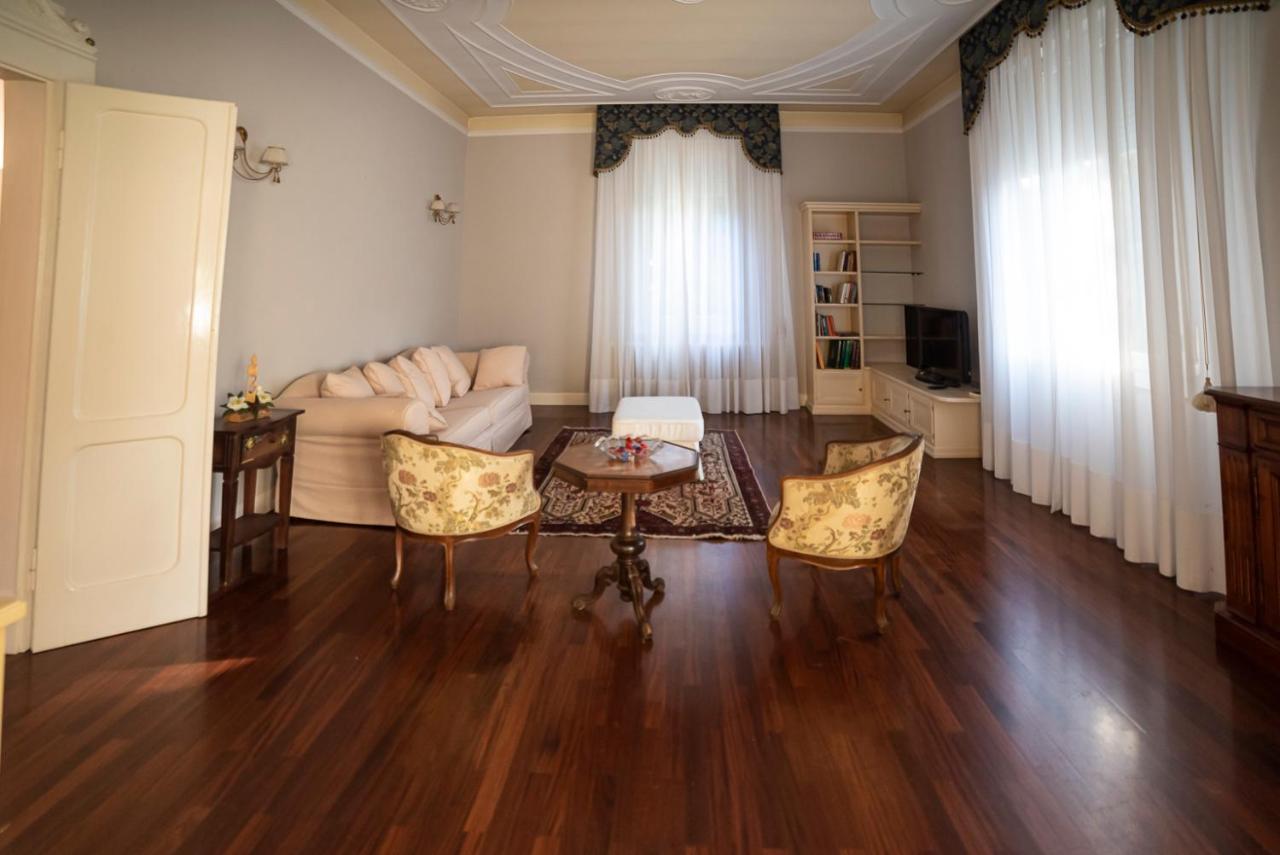 B&B Matteotti Luxury Home ヴィニョーラ エクステリア 写真